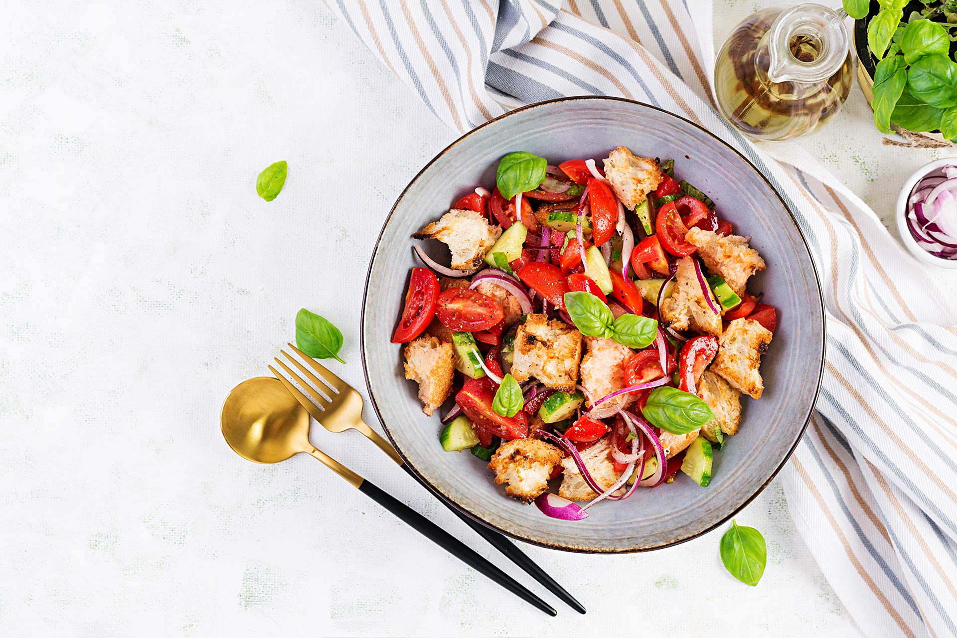 piatto con panzanella